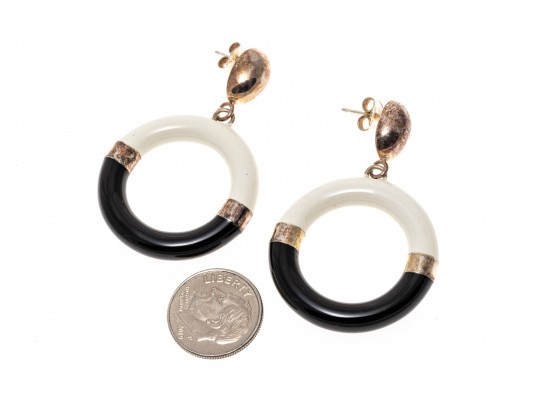 Lot Of Assorted Black And White Toned Costume Jewelry, With Mother-of-Pearl