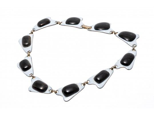 Abstract Kay Denning Black And White Necklace