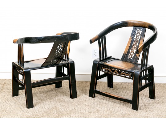 Chinese Ming Style 3pc Horseshoe Chair And Tea Table Set
