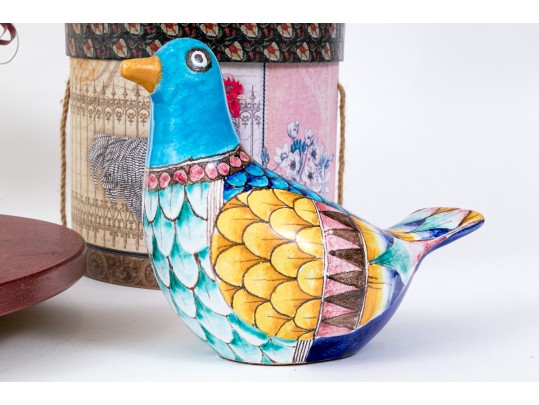 Charming Collection Of Country-style Decorative Articles