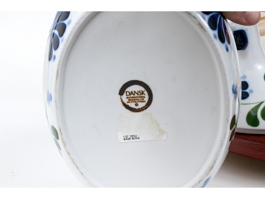 Charming Collection Of Country-style Decorative Articles