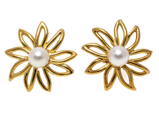 Captivating Floral Pearl And 14K Earrings