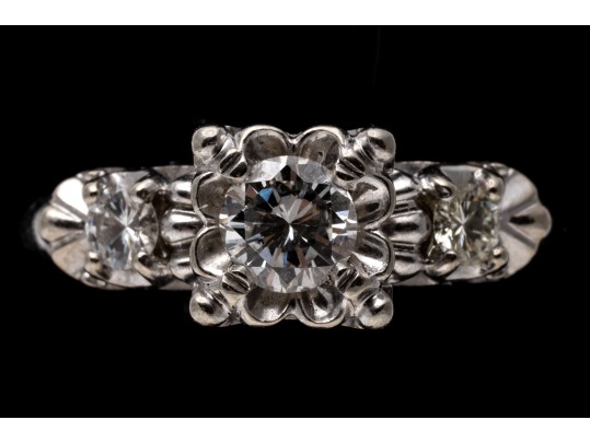 Elegant 14K White Gold And Diamond Ring, Size 7.5+
