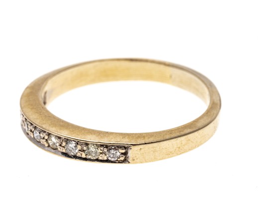 18K Gold And Diamond Band Ring, Size 9.25+