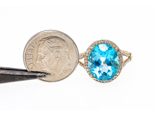 10k Yellow Gold Striking Blue Topaz And Diamond Halo Ring, Size 7