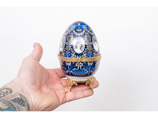 Limoges Egg Shaped Box With Portrait Medallions Of Beauties