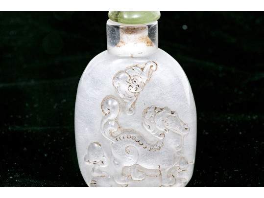 Chinese Glass Snuff Bottle With Carve Kylin Decoration