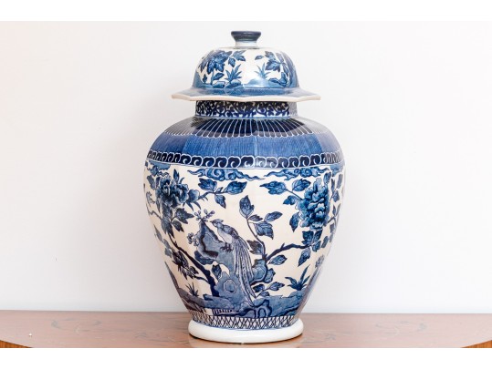 Blue And White Hand-painted Urn, Made In China Exclusively For The Federalist