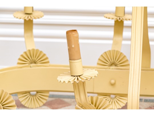 Vintage Oval Tole 12-light Chandelier 