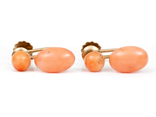 Elegant 14K And Coral Vintage Screw Back Earrings