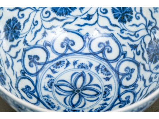 Chinese Underglaze Blue And White Porcelain Footed Bowl