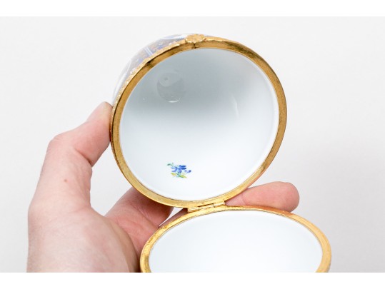 Limoges Egg Shaped Box With Portrait Medallions Of Beauties