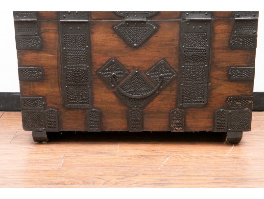 Korean Dark Wood Bandaji Chest