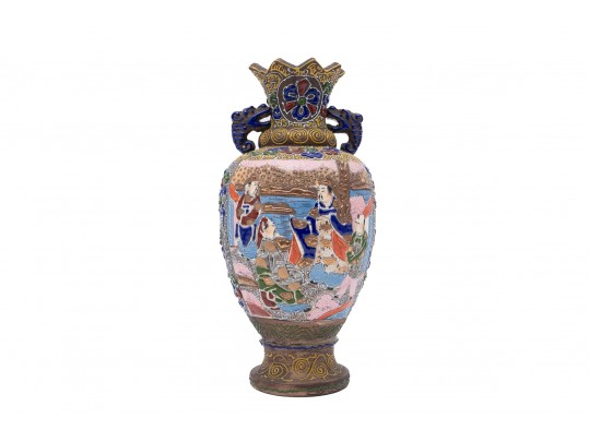 Japanese Hand-Detailed Moriage Vase