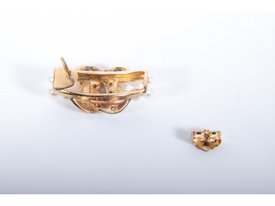 14k Gold Cultured Pearl And Diamond Stud Earrings