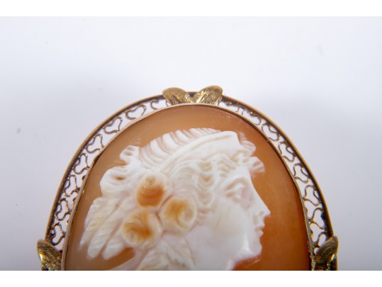 10k Gold Cameo Brooch