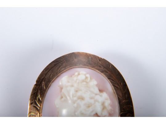 10k Gold Cameo Pendant Brooch