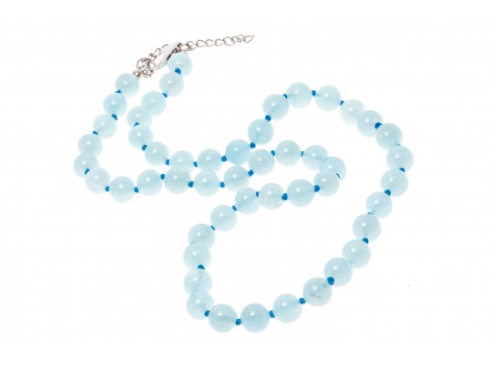 Sterling Silver Pretty 8.5 Mm Pale Blue Opaque Aquamarine Bead Necklace