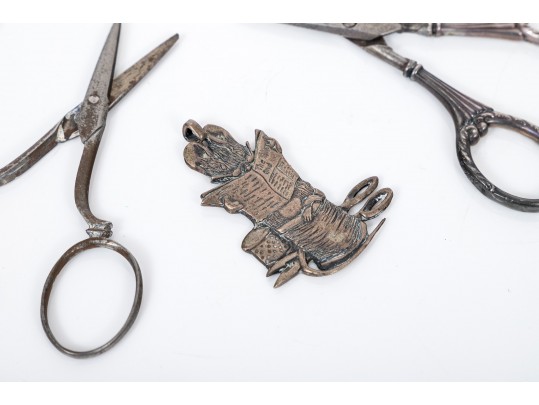 Lot Of Antique Sewing Items Including A Sterling Thread Cutter