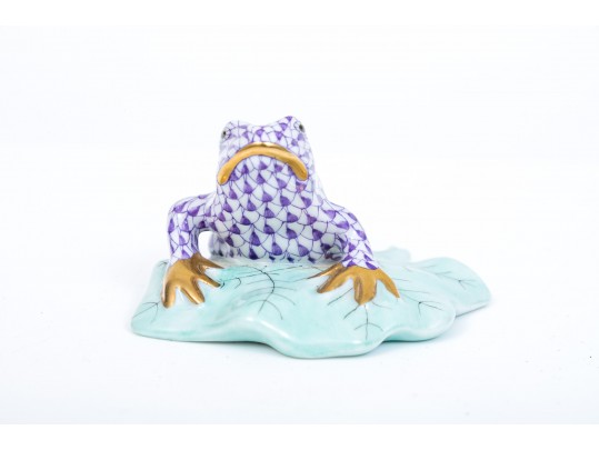Herend Hand Painted Frog On Leaf