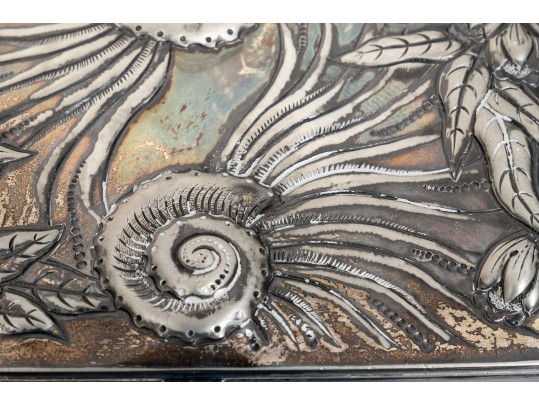 Rogers Brothers 19th Century American Silver Plated Dresser Box, Heavily Repousse