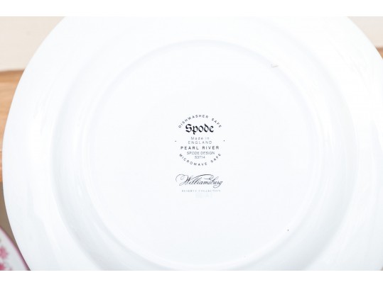 English Spode “Pearl River” Williamsburg Reserve Collection China Service