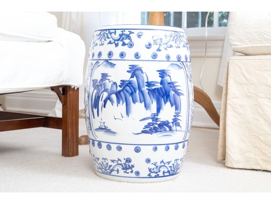 Decorative Chinese Blue And White Glazed Porcelain Garden Seat 