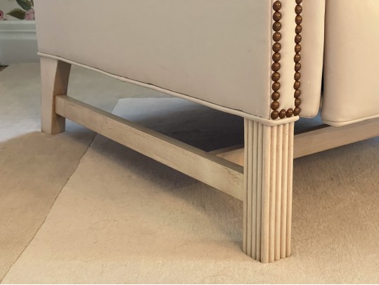 Luxurious Thomasville Leather Upholstered Reclining Wing Chair