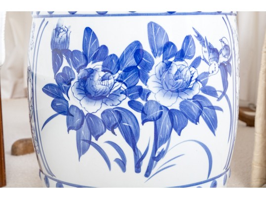 Decorative Chinese Blue And White Glazed Porcelain Garden Seat 