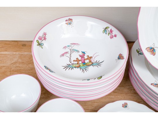 English Spode “Pearl River” Williamsburg Reserve Collection China Service