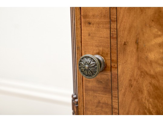 Stunning Mahogany Bedside Cabinet