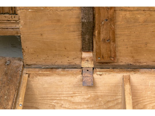 Country Pine Carved Bench With Storage