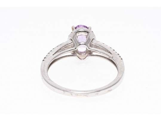 14k White Gold Pretty Pale Amethyst And Diamond Halo Ring, Size 6.5