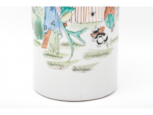 Chinese Porcelain Famille Rose Vase