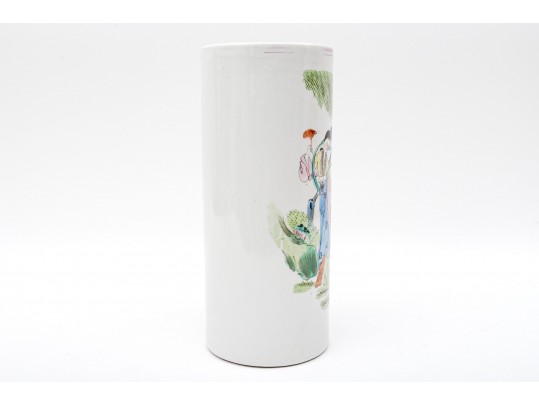 Chinese Porcelain Famille Rose Vase