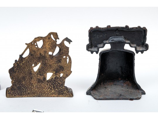 Large Group Lot Of Miscellaneous Table Top And Other Items With US Campaign Buttons And Golf Balls