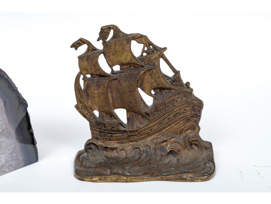 Large Group Lot Of Miscellaneous Table Top And Other Items With US Campaign Buttons And Golf Balls