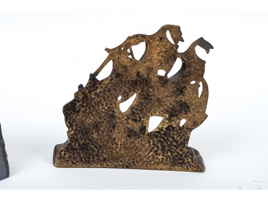 Large Group Lot Of Miscellaneous Table Top And Other Items With US Campaign Buttons And Golf Balls