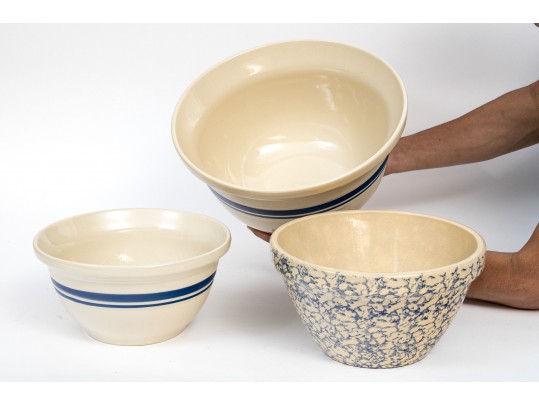 Three Vintage American Glazed Ceramic Mixing Bowls 
