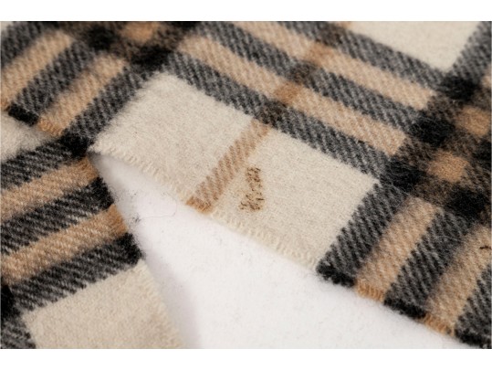 Burberry Stylish Plaid Cashmere Fringed Scarf