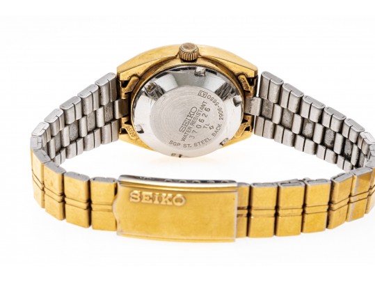 Two Watches By Seiko And Windsor