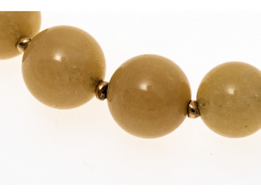 Pretty Graduated Strand Of Yellow Aventurine Quartz Beads, With A 14k Clasp