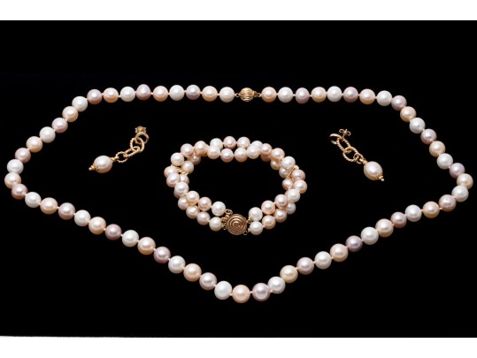 Complementary Cultured Freshwater Pearl Necklace, Bracelet And Earrings Suite