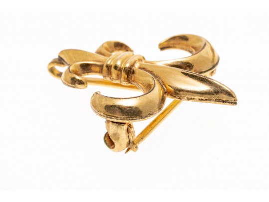 Lot Of Five Vintage And Antique Jewelry Pieces, Including A Victorian Agate Mourners Brooch