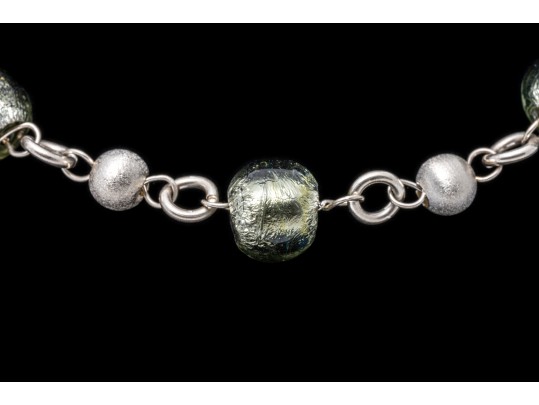 Sterling Silver Beautiful Glass Silver Green Bead Tin Cup Style Necklace