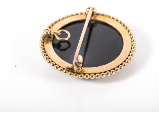 10k Yellow Gold Cameo Brooch