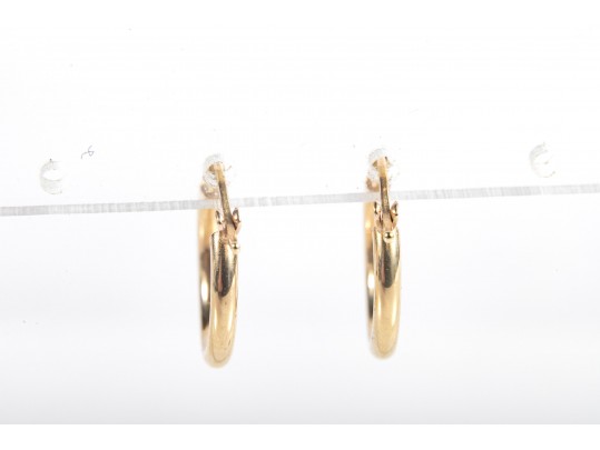 14k Yellow Gold Classic Huggie Hoop Earrings