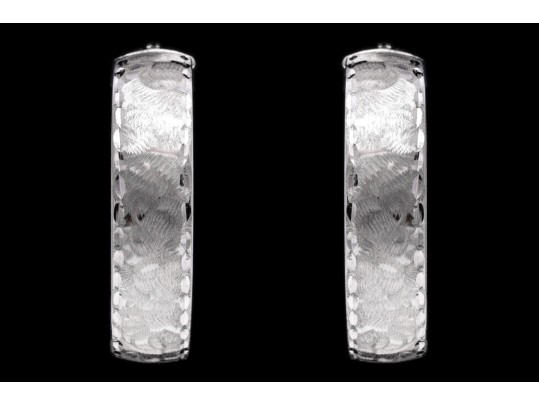 18K White Gold Italian Hoop Earrings With Brushed Finish