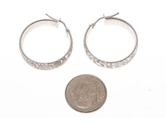18K White Gold Italian Hoop Earrings With Brushed Finish