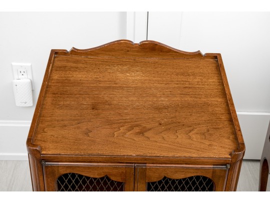 Pair Of Vintage French Style Night Stands By JC Inc. Reproductions